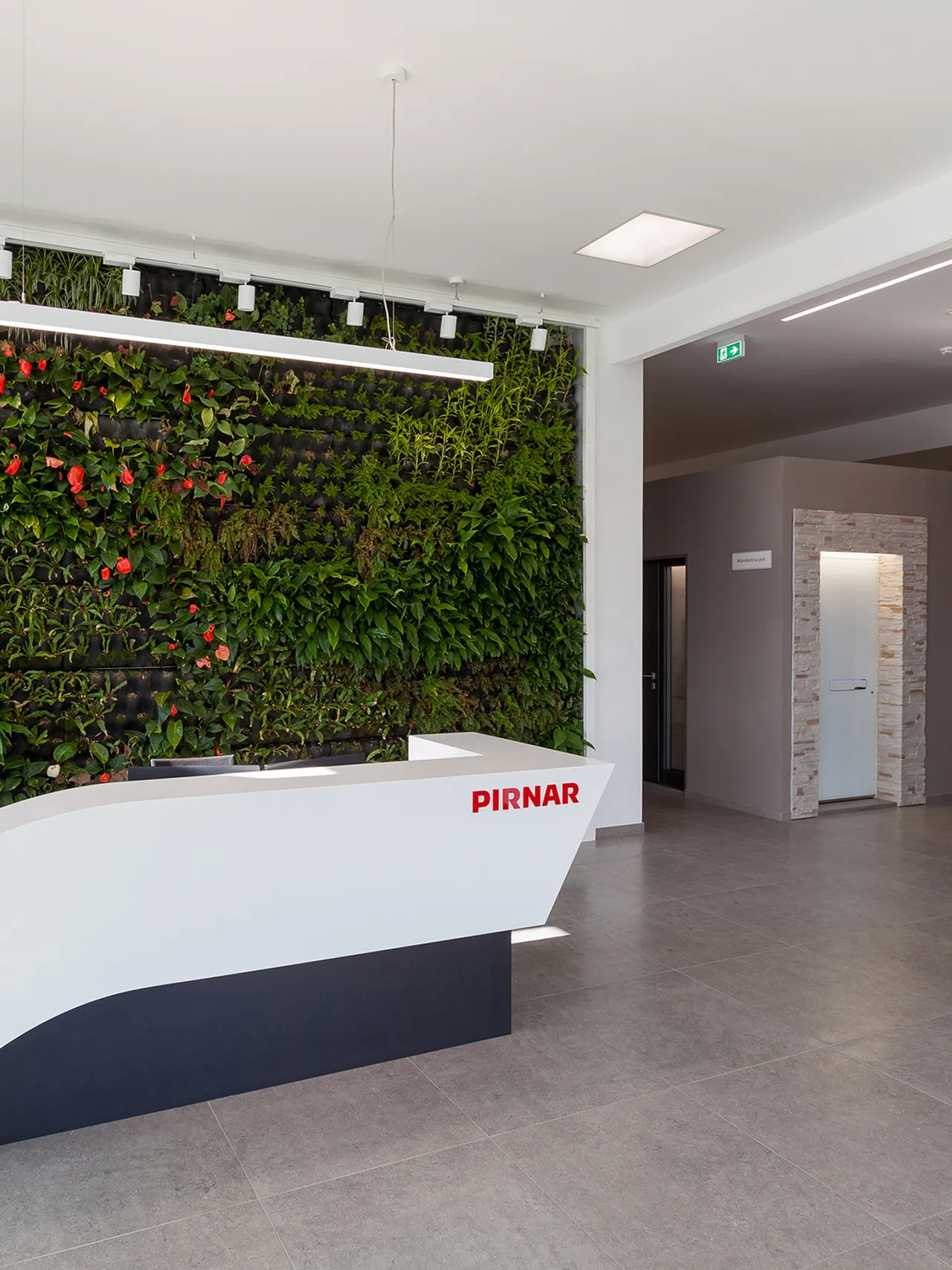 Visit Pirnar showroom