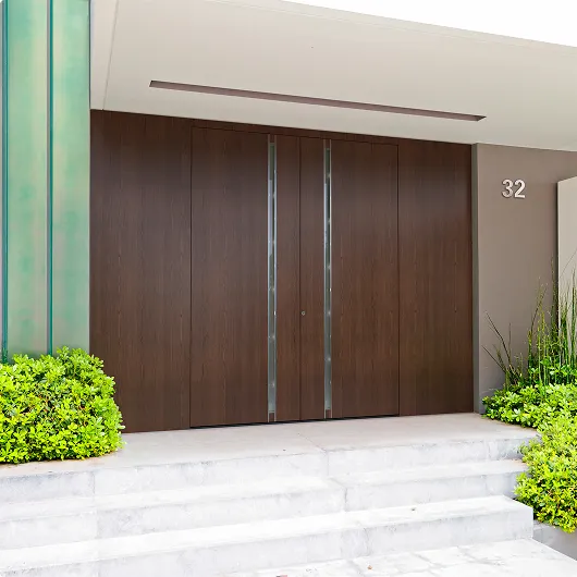 Aluminium front doors with wood decor
