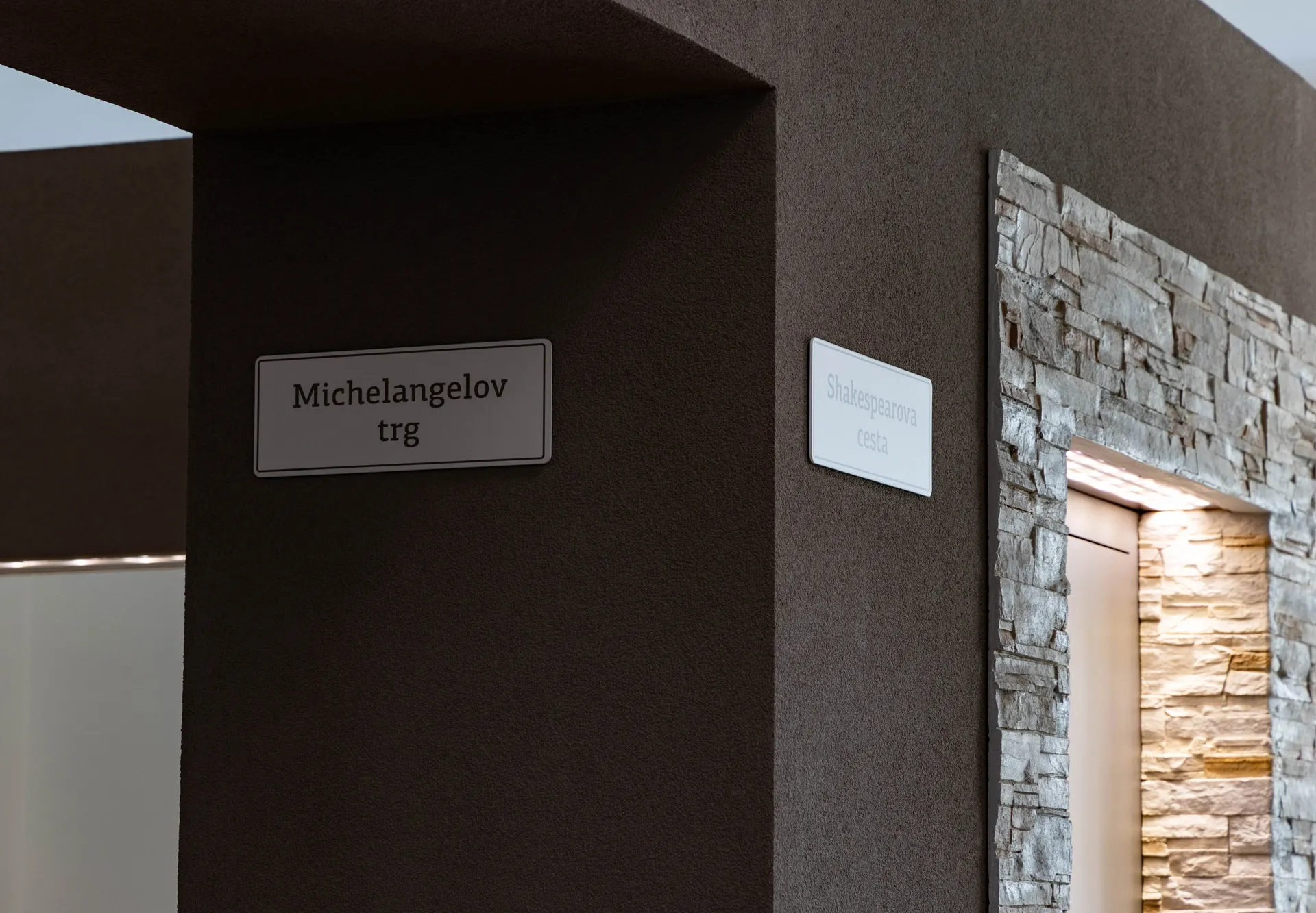 A city in miniature, Pirnar showroom 
