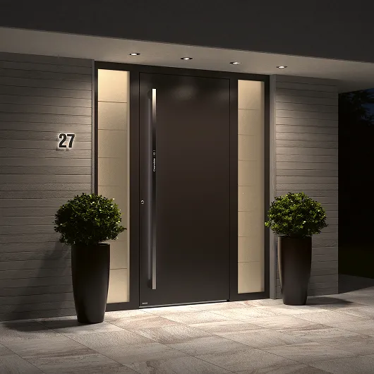 Vrata z možnostjo izbire zasteklitve