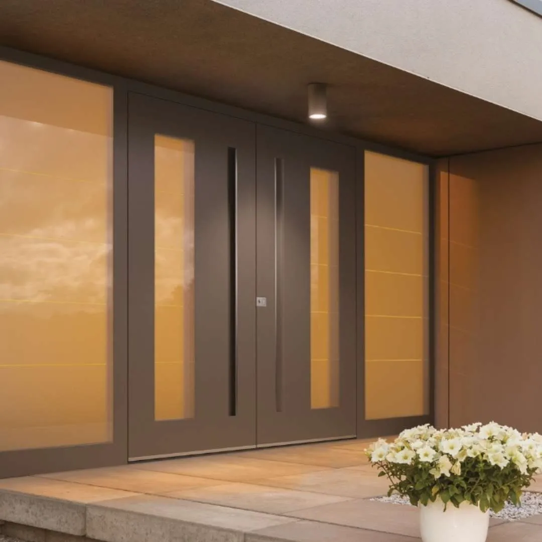 Inne öffnend Eingagngstür