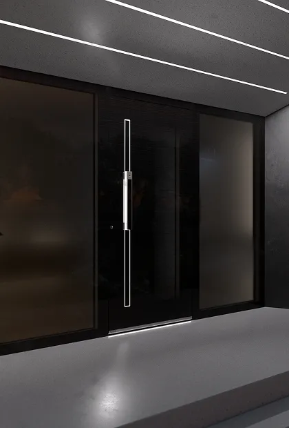 Entrance door with OneTouch handle