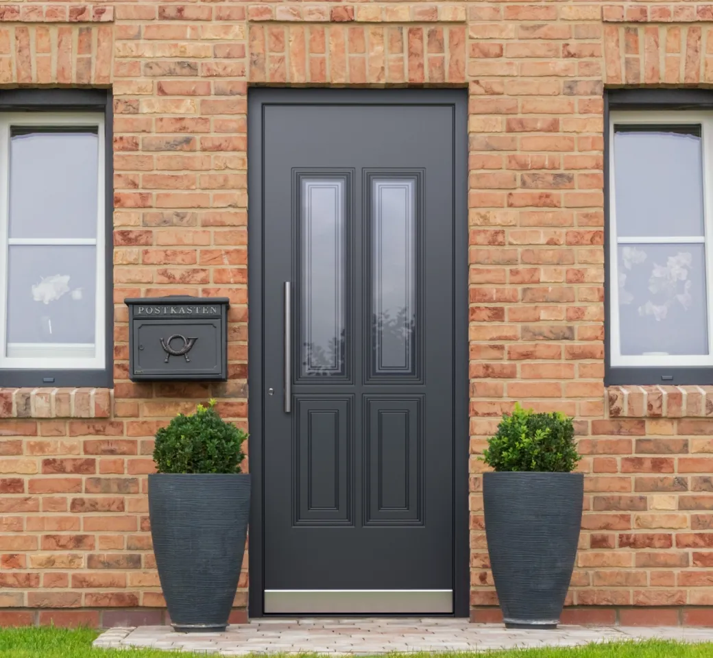 Georgian design of entrances