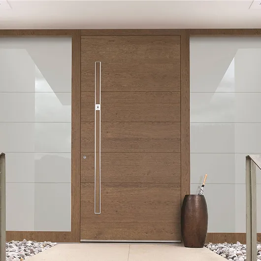 Front doors made of oak wood