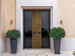 Pirnar Versus Bronze front door line