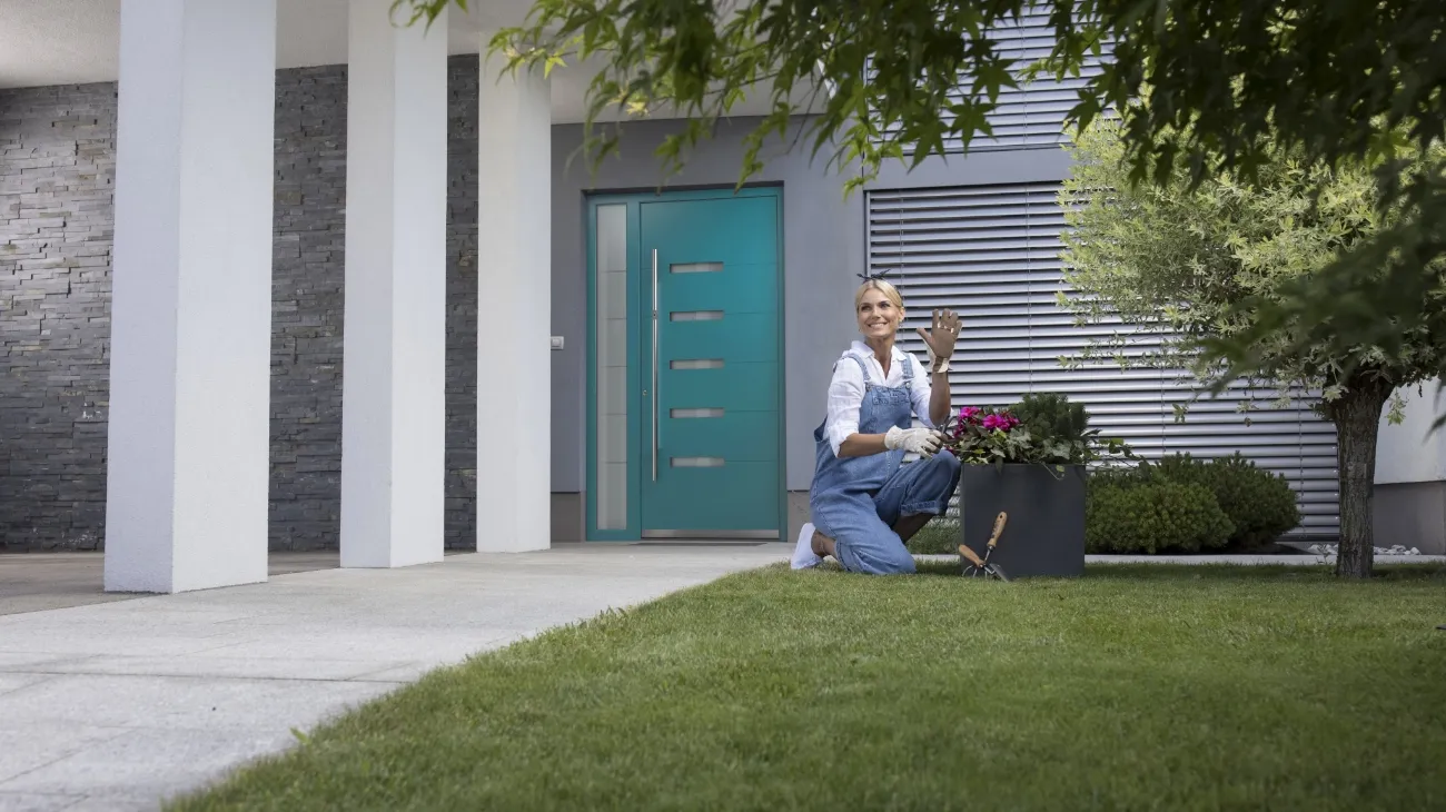 Premium front door materials