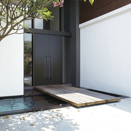 Reference vhodnih vrat Premium po svetu