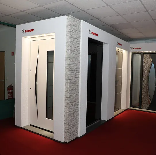 Razstavni salon Pirnar, Novo mesto