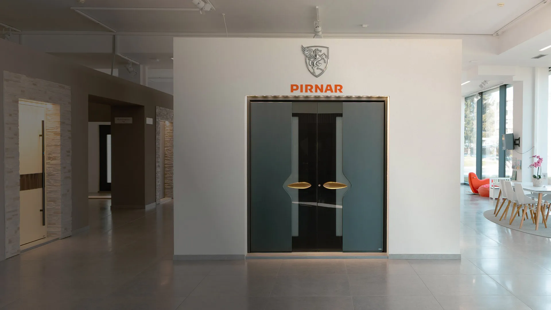 Pirnar showroom