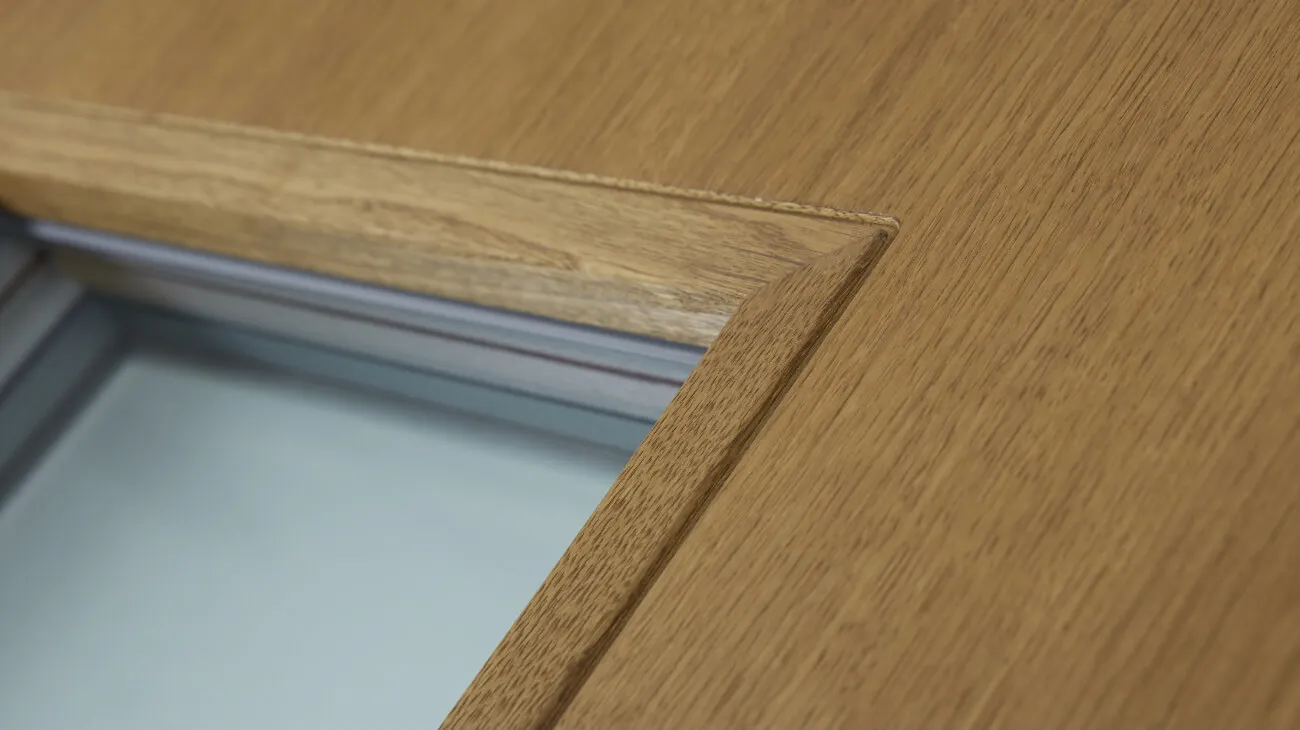 Solid oak wood